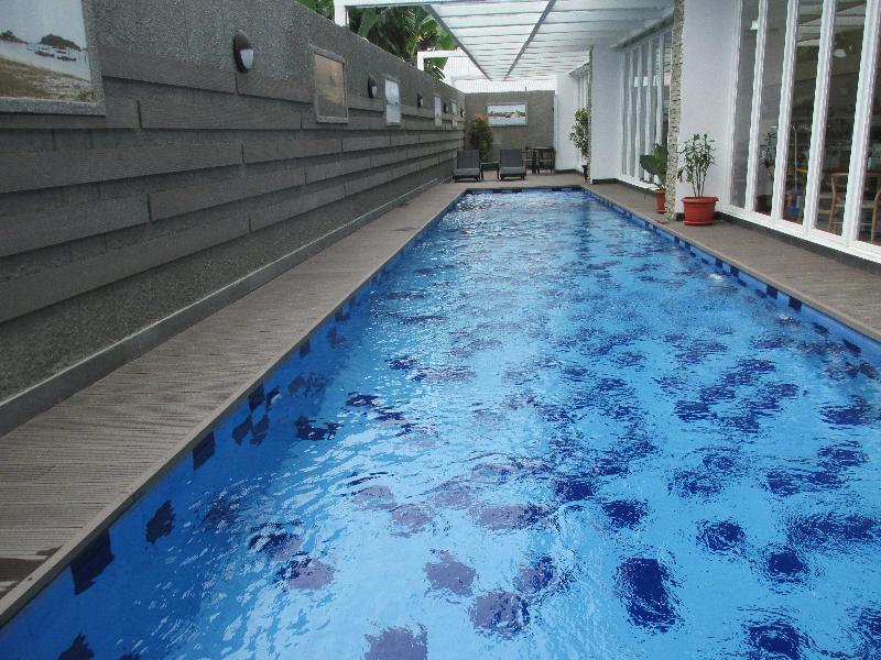 Dk Belstar Hotel Belitung Tanjung Pandan Exteriör bild